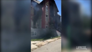 Ucraina, a Luhansk in fiamme liceo storico: era tra i migliori del paese e patrimonio architettura