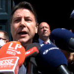 Ucraina, Conte: “Draghi riferisca prima di viaggi Usa e Kiev, le guerre non si fanno senza confronto con Parlamento”