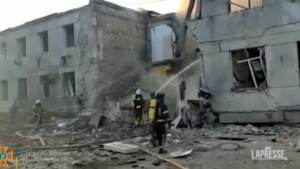Ucraina, missili russi su Odessa: morto un 15enne