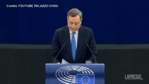 Ucraina, Draghi: “Non esiste equivalenza tra chi invade e chi resiste”
