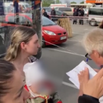 Ucraina, i civili evacuati dall’acciaieria di Azovstal arrivano a Zaporizhzhia