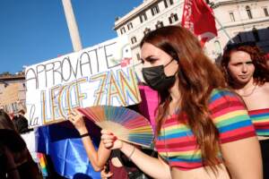 Ddl Zan: il Pd ci riprova e ripresenta testo in Senato. Letta apre a modifiche, possibile ok in 2023