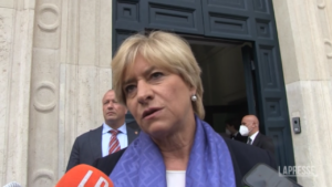 Pinotti: “Difesa europea non vuol dire uscire dalla Nato, è punto identitario”