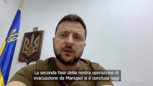 Ucraina, Zelensky: “Da Mariupol evacuate altre 344 persone”