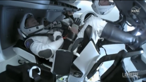 Spazio, SpaceX Dragon rientra sulla Terra con quattro astronauti