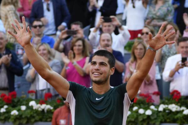 Tennis: L’Espagnol Alcaraz remporte le tournoi de Madrid