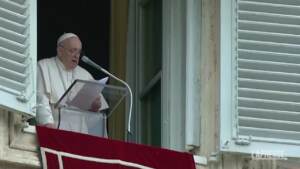 Ucraina, Papa Francesco: “Le armi non portano mai la pace”
