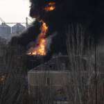 Ucraina, Pentagono: “Da Putin spacconate e falsità”. Ancora bombardamenti su Odessa. Sanzioni alla Russia in confronto Biden-Draghi