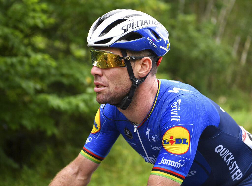 Giro d’Italia: prima volata a Cavendish, carovana saluta Ungheria Giro d’Italia: prima volata a Cavendish, carovana saluta Ungheria