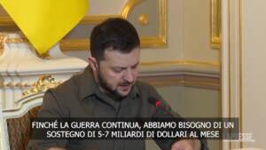 Ucraina, Zelensky al G7: “Ci servono 5-7 miliardi al mese”