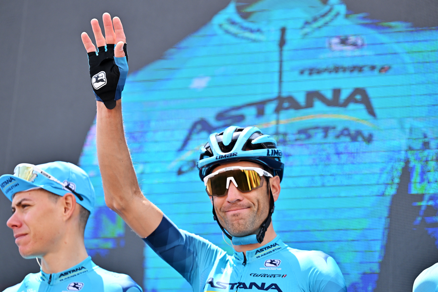 Ciclismo, Nibali lascia a fine stagione: “Bella storia, ho dato tutto”