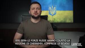 Ucraina, Zelensky: “Russi hanno distrutto 570 strutture sanitarie, è barbarie”