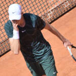 ATP Roma, Sinner eliminato, Tsitsipas in semifinale