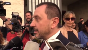 Armi, Rosato: “Conte imbarazzante, Parlamento ha già votato per l’invio a Ucraina”