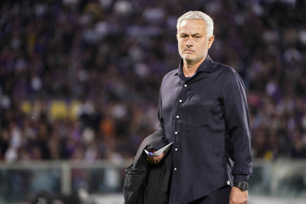 Fiorentina vs Roma - Serie A TIM 2021/2022