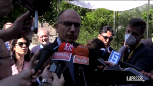 Armi all’Ucraina, Letta: “No paura Parlamento, se voto non ci sottrarremo”
