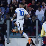 Serie A, l’Inter passa 3-1 a Cagliari e rimanda il discorso scudetto all’ultima giornata