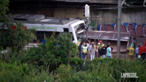 Spagna, schianto tra treni: un morto e 85 feriti