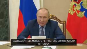 Ucraina, Putin: “Nel mercato petrolifero cambiamenti tettonici”