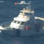 Bari, rimorchiatore affonda al largo della costa pugliese: 5 i morti. Nel video le operazioni di soccorso