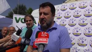 Governo, Salvini: “Stupito da Draghi, la priorità è la pace non le spiagge”