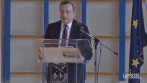 Ucraina, Draghi: “Putin mi ha detto che non è il momento per parlare di pace”