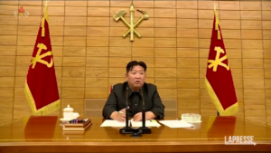 Covid, in Corea del Nord 220mila nuovi casi con sintomi sospetti