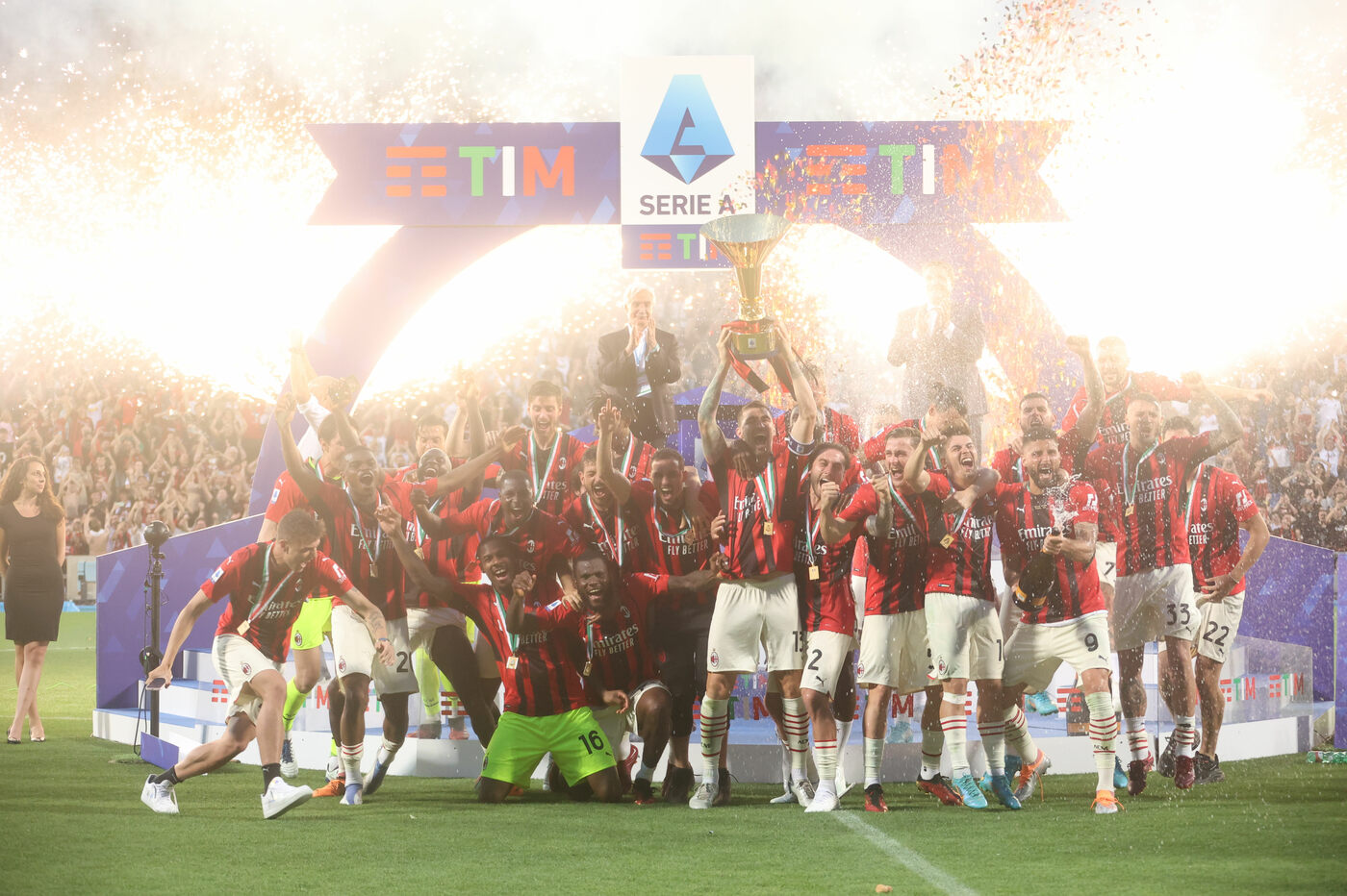 Calcio: Milan campione d’Italia, Giroud-Kessie firmano 3-0 in casa Sassuolo Calcio: Milan campione d’Italia, Giroud-Kessie firmano 3-0 in casa Sassuolo