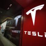 Tesla, Standard & Poors: “Non è più tra le 500 migliori aziende per sostenibilità”