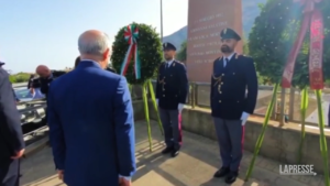 Trentennale strage, la deposizione della corona alla stele di Capaci