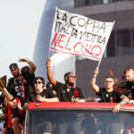 Calcio: Procura Figc apre inchiesta su striscione Milan