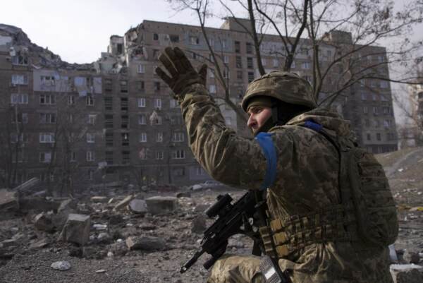 Ucraina: filorussi, Severodonetsk completamente accerchiata