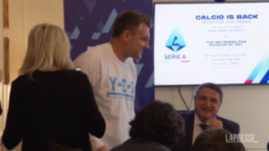 Italie/Foot: Vieri qualifie de “merveilleux” le championnat italien de cette année