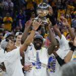 Basket: playoff Nba, Golden State batte Dallas e vola alle Finals