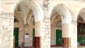 Gerusalemme, tensione alla Spianata delle Moschee nel giorno della parata nazionalista