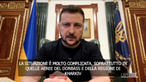 Ucraina, Zelensky: “Situazione nel Donbass è molto complicata”