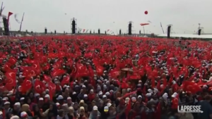 Turchia: in migliaia alle celebrazioni per la conquista di Istanbul