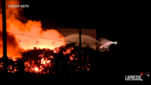 Usa: incendio distrugge azienda chimica a Omaha
