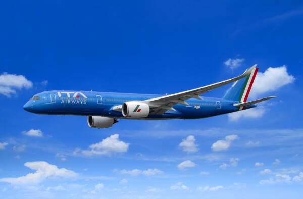ITA si rinnova e punta al Made in Italy: nuove divise, nuovi interni e nuovo catering a bordo dell’A350