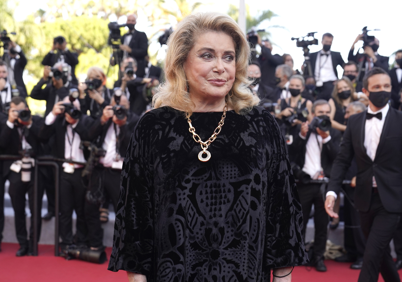 Venezia Celebra Catherine Deneuve Leone Doro Alla Carriera Lapresse 