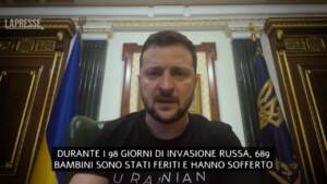 Ucraina, Zelensky: “Oltre 200mila bambini deportati in Russia”