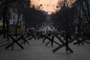 Guerra Russia-Ucraina, le drammatiche immagini di 99 giorni di conflitto