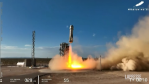 Spazio, concluso con successo il volo di New Shepard: a bordo 6 turisti spaziali