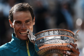 Roland Garros: Nadal lève le trophée pour la 14ème fois