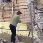 Ucraina, un missile distrugge abitazioni a Druzhkivka nel Donetsk