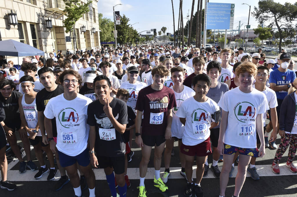 Galleria foto 'Italia-Usa: a Los Angeles la Run Italy per celebrare la Festa della Repubblica – FOTOGALLERY' - foto 1