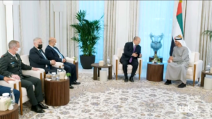 Iran: Bennett a sorpresa negli Emirati, incontro con il presidente Zayed