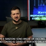 Ucraina, Zelensky: “Invasione russa è Covid-22, armi e sanzioni sono il vaccino”