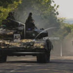 Ucraina, Putin: “Non faremo la fine dell’Urss”. Combattenti Gb condannati a morte