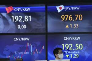 Borsa: Asia chiude in rialzo